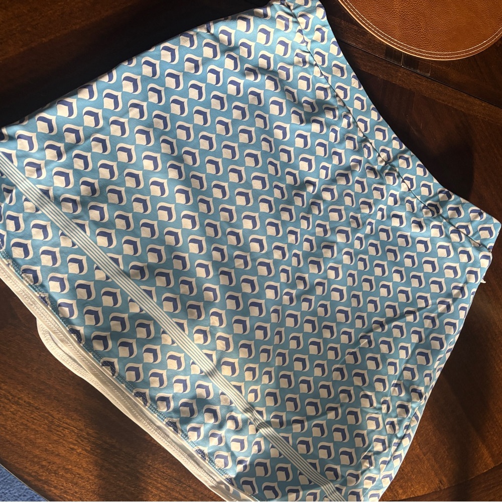 J. McLaughlin Blue Geometric Golf Skort Preppy Tennis Pickleball Skort M - Picture 6 of 6
